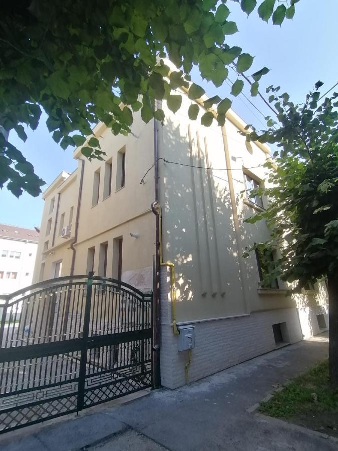 Nova Lake Apartamente Wild Jungle Satu Mare Exterior foto